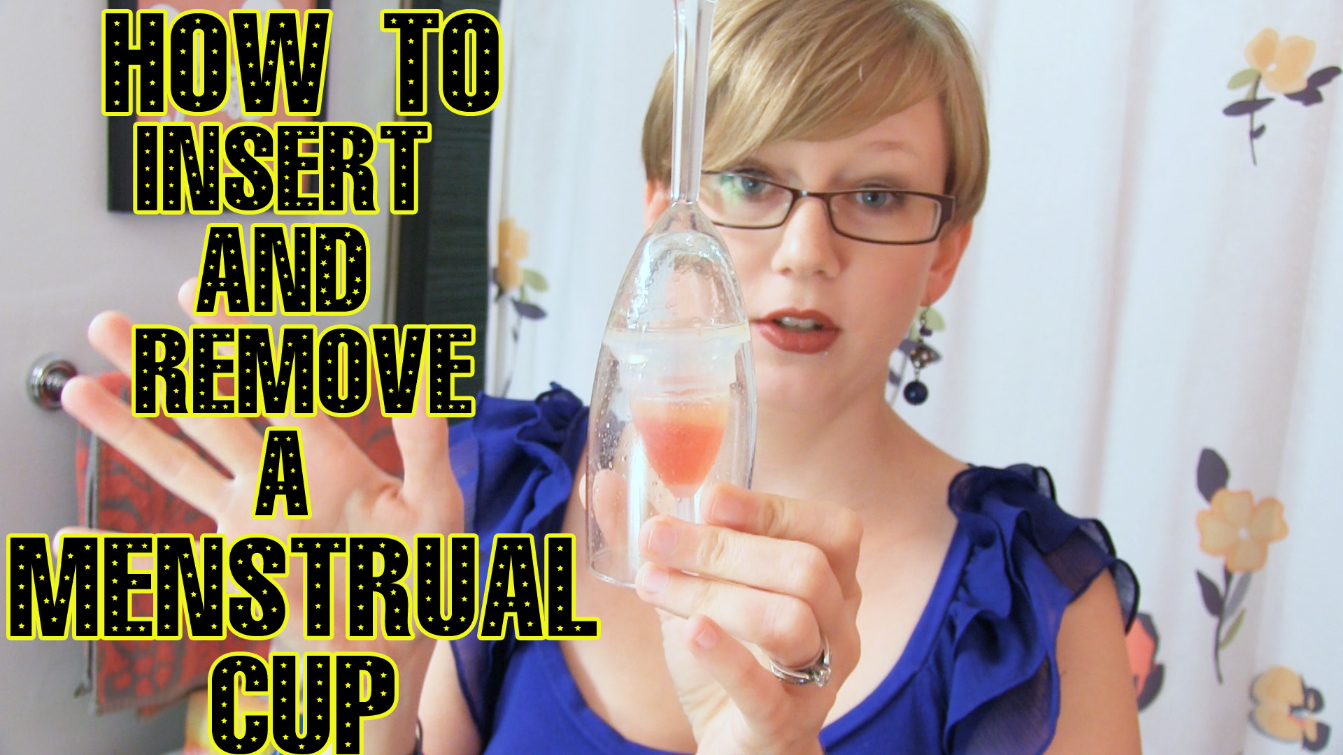 How to insert and remove a menstrual cup-video